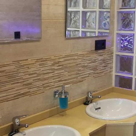 Turisticos Vistademar 2* Luarca