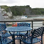 Turisticos Vistademar Lägenhetshotell Luarca