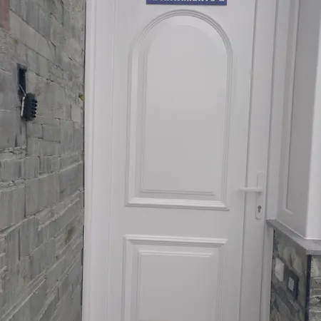 Ξενοδοχείο με διαμερίσματα Turisticos Vistademar